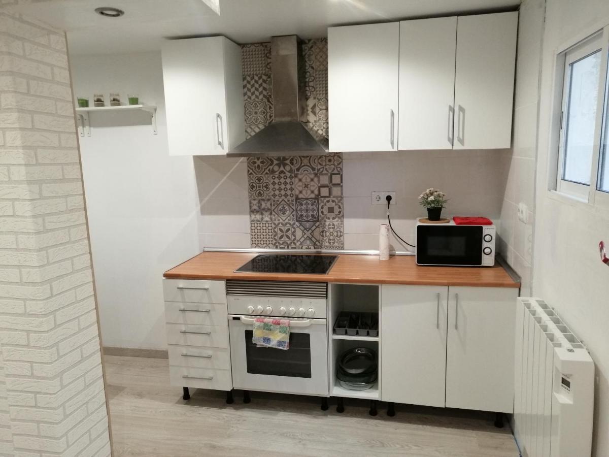 Apartmán Vut Puente De Hierro Zaragoza Exteriér fotografie